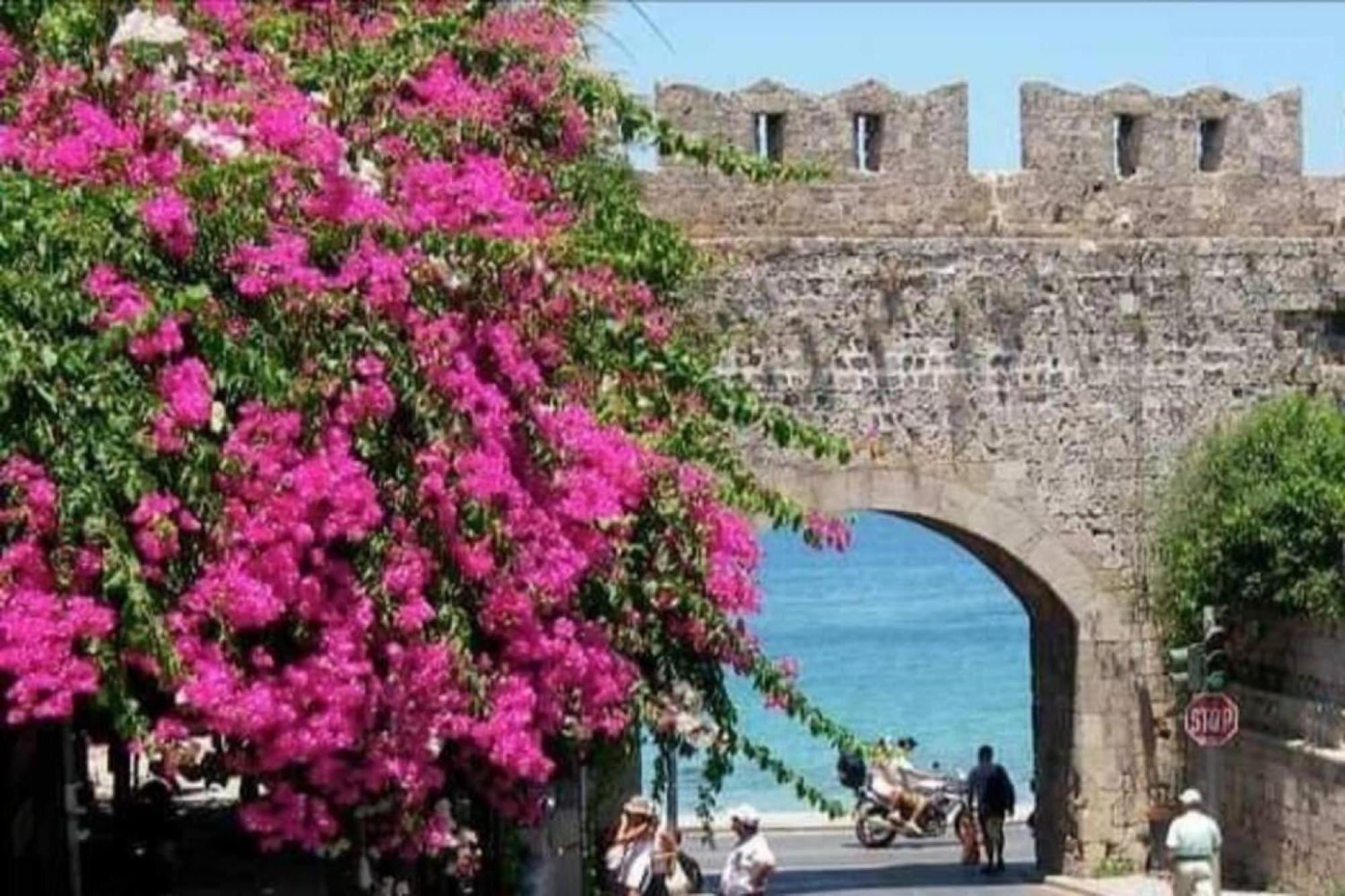 Megiston House In Old Town Rhodes Rhodes City Exterior foto